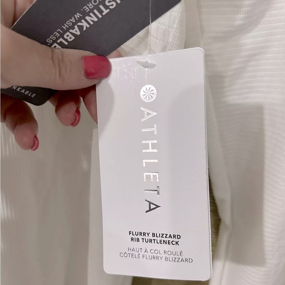 NWT Athleta Flurry Blizzard Rib Turtleneck, White, size L - Picture 3 of 3